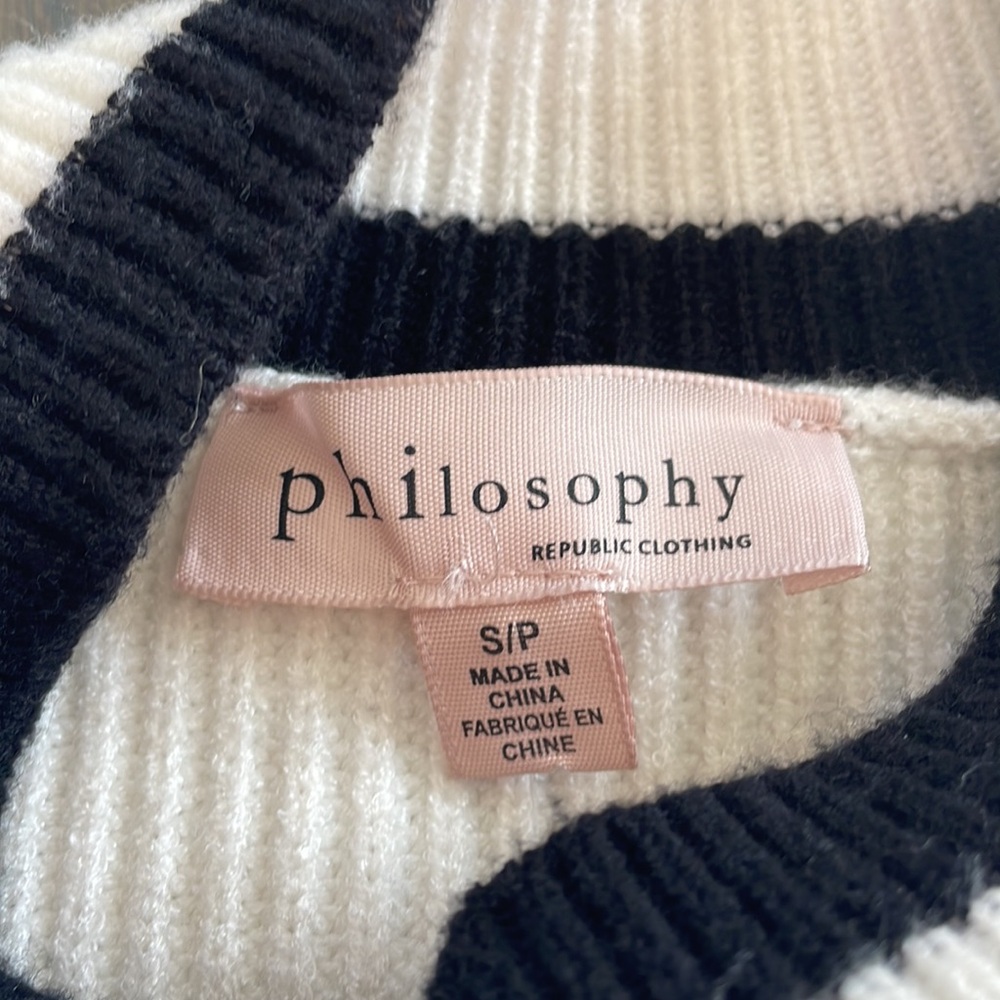 Philosophy Mock Neck Black and White Color blocked Striped Sweater, Small - Picture 7 of 8